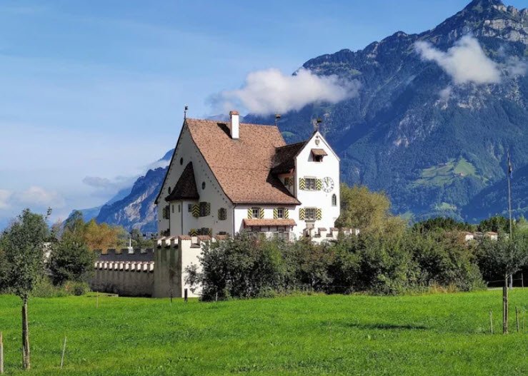 Schweinsberg Castle, Attinghausen, Switzerland, Switzerland